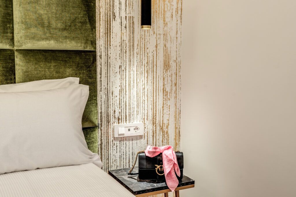 Dettaglio camera boutique hotel goldoni 47